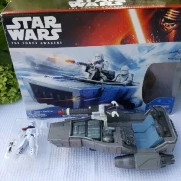 Star Wars First Order Snowspeeder Snowtrooper Force Awakens Vehicle + Figure - Picture 1 of 3